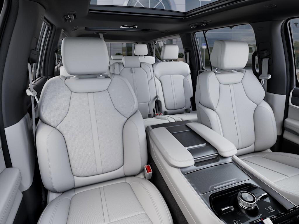 Thumbnail: 2026 Jeep Grand Wagoneer L - 21