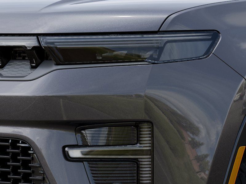 Thumbnail: 2026 Jeep Grand Wagoneer - 17