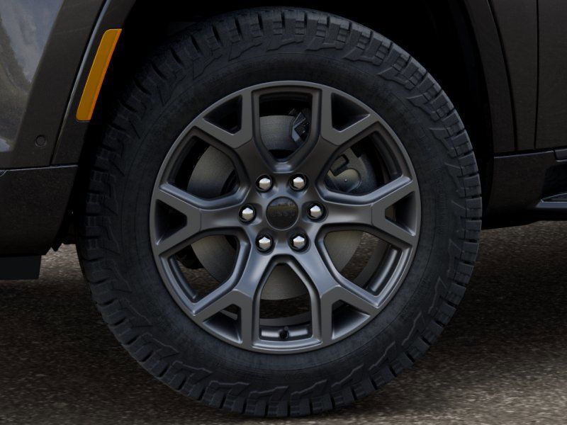Thumbnail: 2026 Jeep Grand Wagoneer - 5