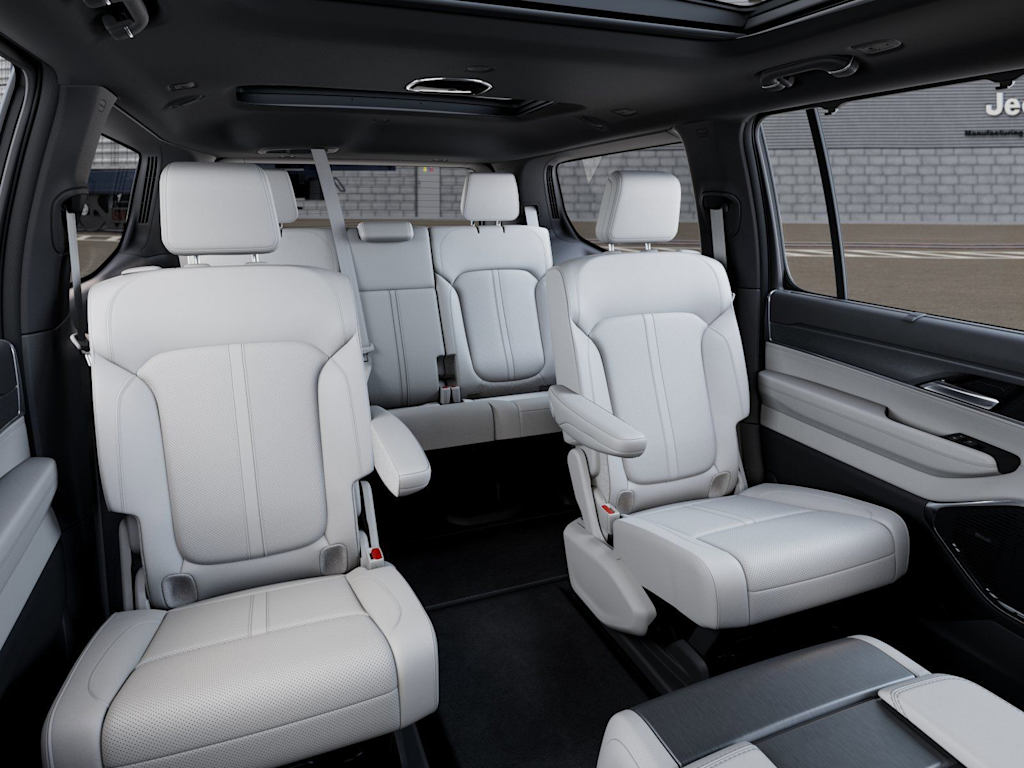 Thumbnail: 2026 Jeep Grand Wagoneer - 6