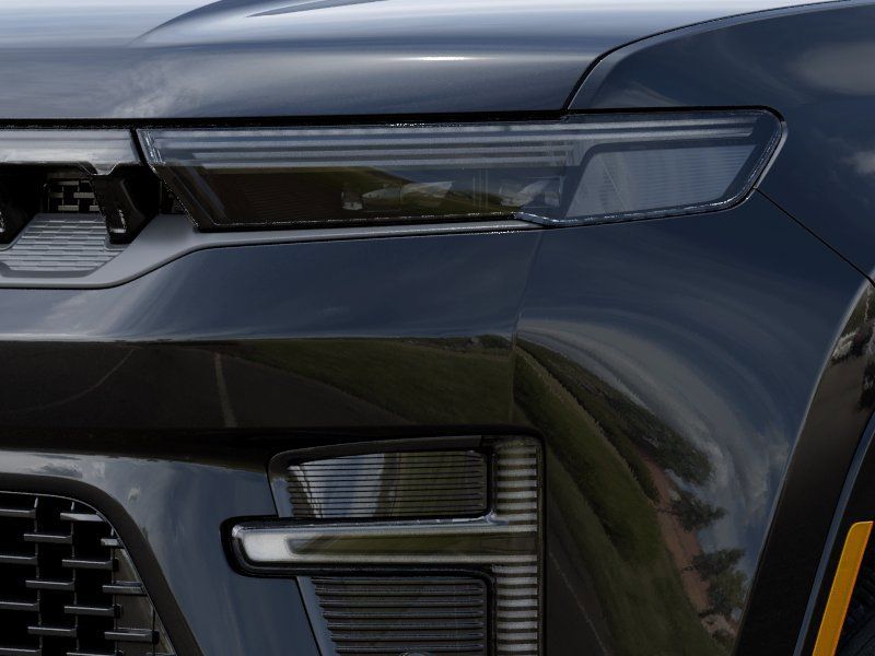 Thumbnail: 2026 Jeep Grand Wagoneer - 18