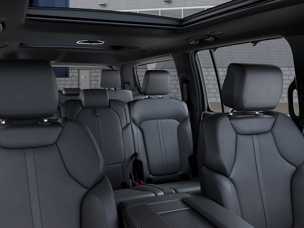 Thumbnail: 2026 Jeep Grand Wagoneer - 26