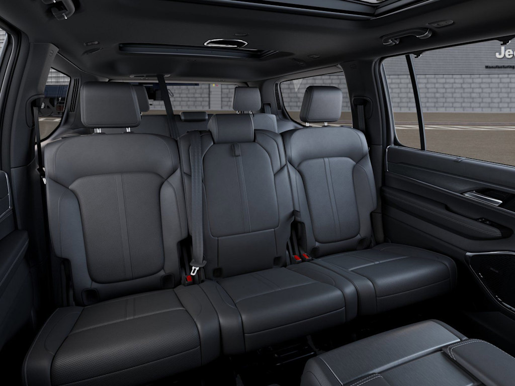 Thumbnail: 2026 Jeep Grand Wagoneer - 8