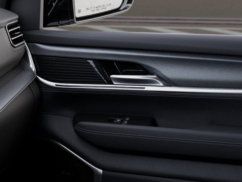 Thumbnail: 2026 Jeep Grand Wagoneer - 25