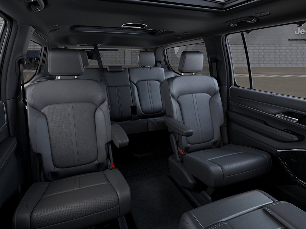 Thumbnail: 2026 Jeep Grand Wagoneer - 9