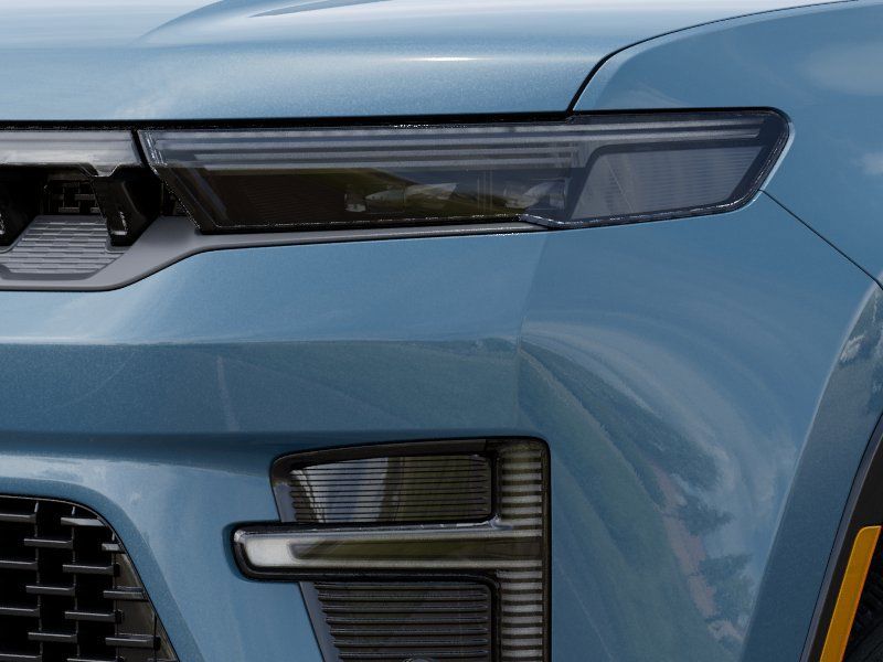 Thumbnail: 2026 Jeep Grand Wagoneer - 17