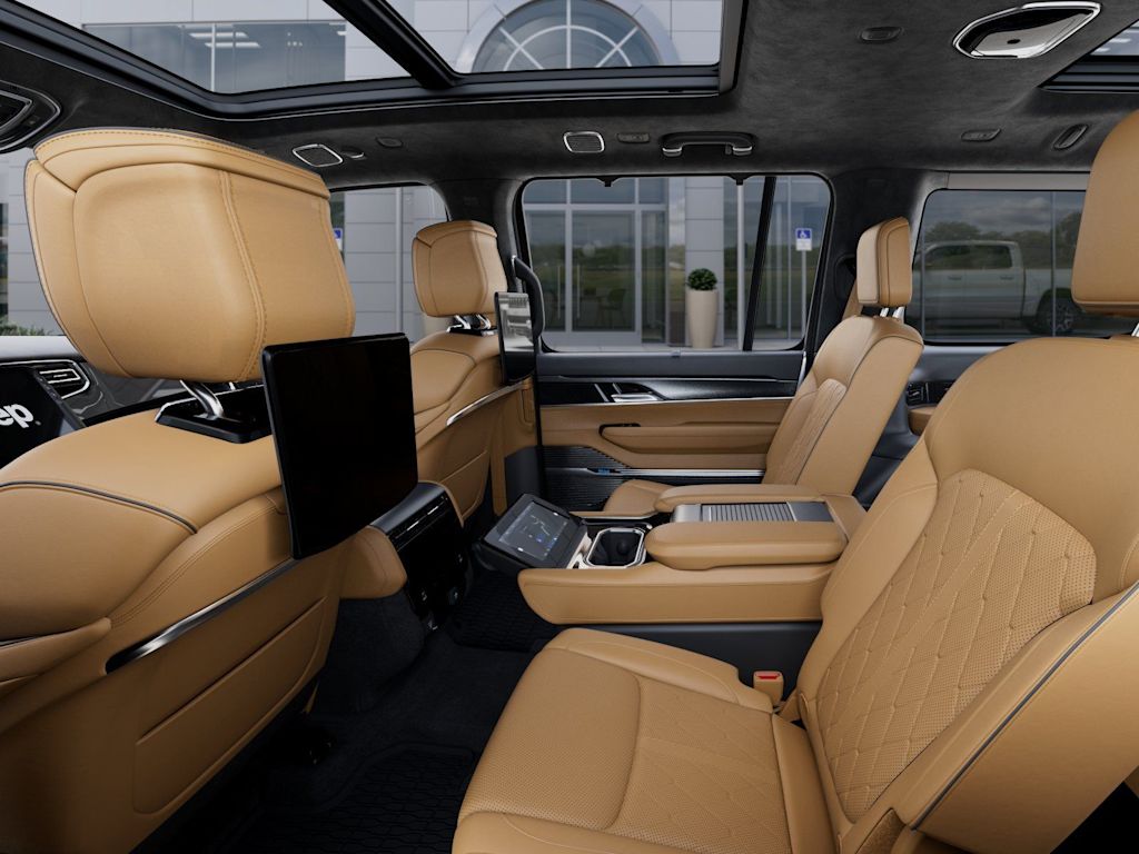 Thumbnail: 2026 Jeep Grand Wagoneer - 9