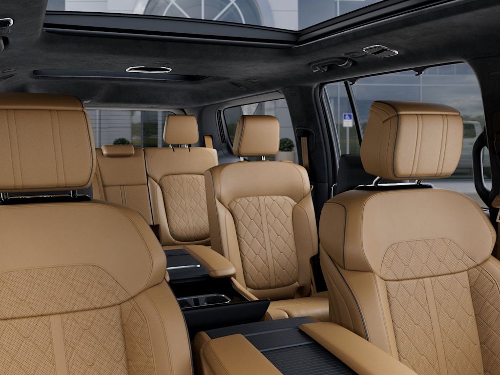 Thumbnail: 2026 Jeep Grand Wagoneer - 26