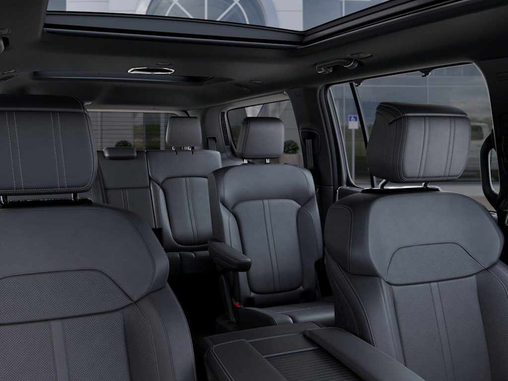 Thumbnail: 2026 Jeep Grand Wagoneer - 26