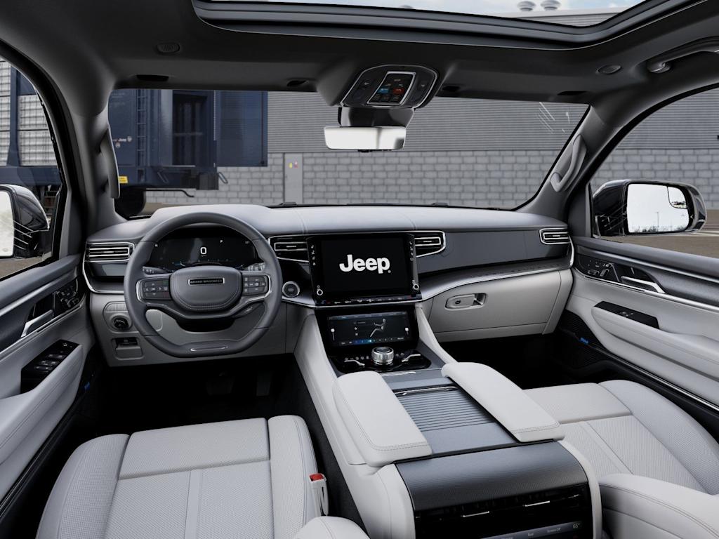 Thumbnail: 2026 Jeep Grand Wagoneer - 2