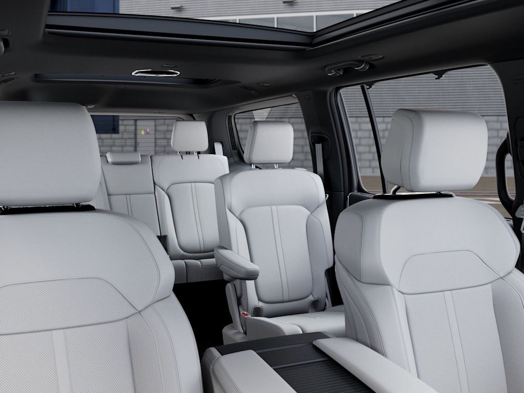Thumbnail: 2026 Jeep Grand Wagoneer - 26