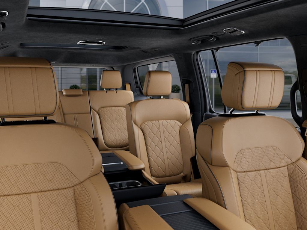 Thumbnail: 2026 Jeep Grand Wagoneer - 26