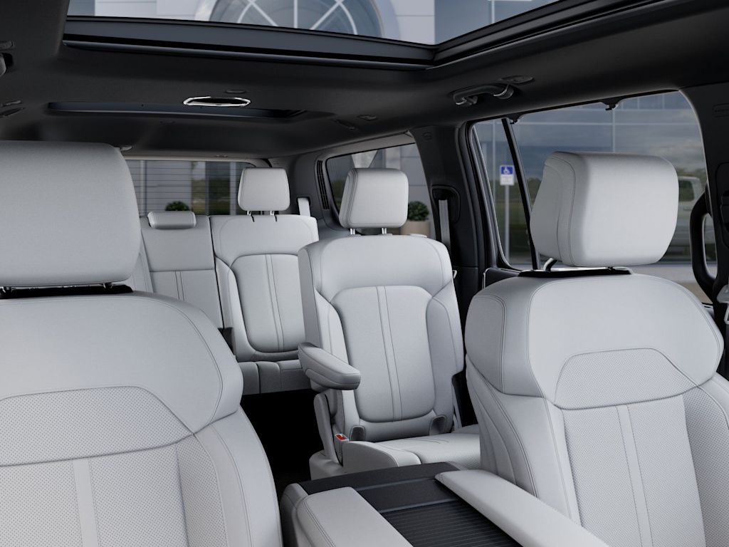 Thumbnail: 2026 Jeep Grand Wagoneer - 26