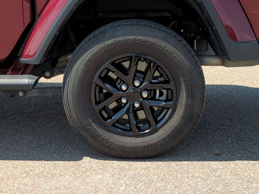 Thumbnail: 2021 Jeep Gladiator - 8