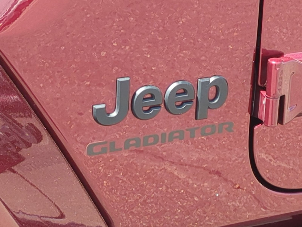 Thumbnail: 2021 Jeep Gladiator - 7