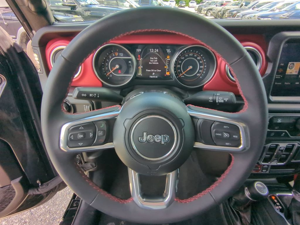 Thumbnail: 2023 Jeep Gladiator - 13