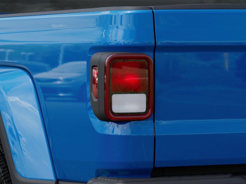 Thumbnail: 2026 Jeep Gladiator - 16