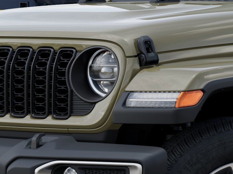 Thumbnail: 2026 Jeep Gladiator - 17