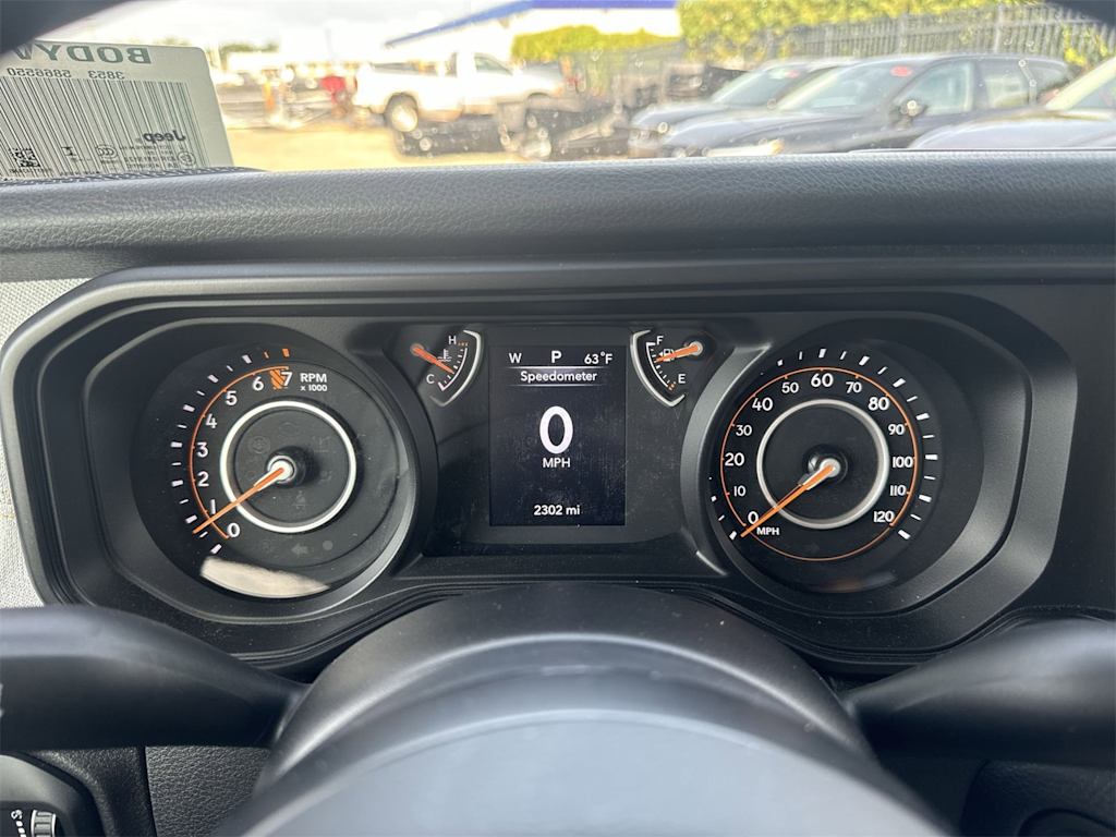 Thumbnail: 2025 Jeep Gladiator - 17