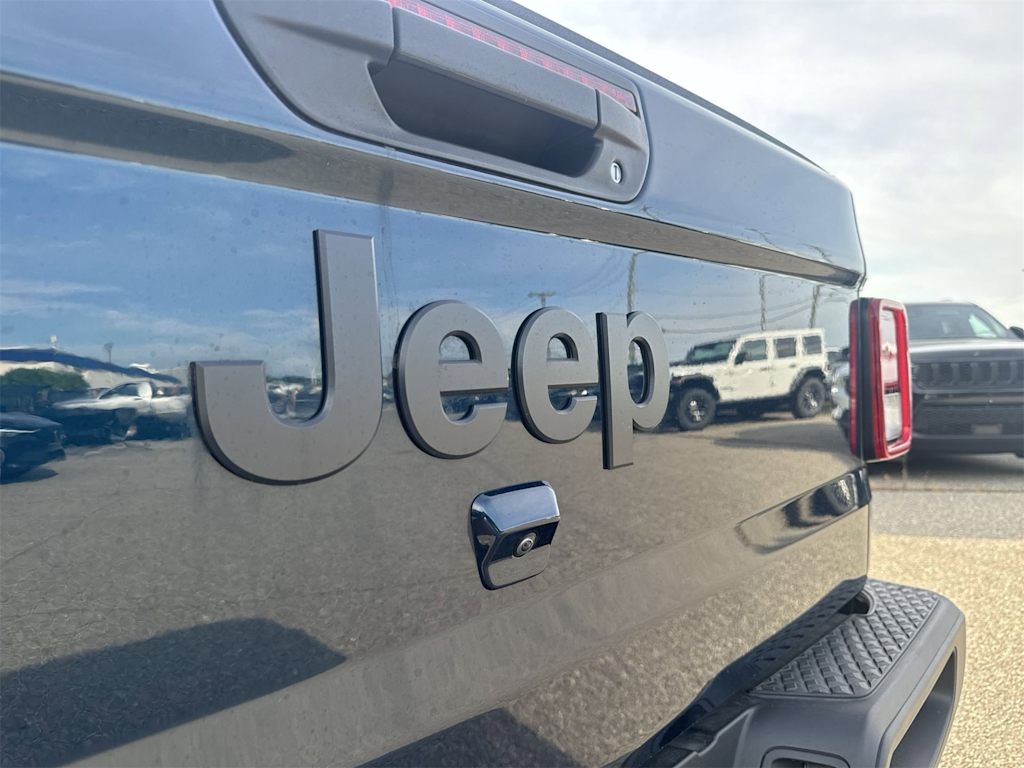 Thumbnail: 2025 Jeep Gladiator - 7