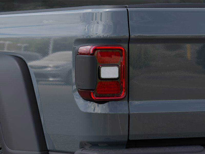 Thumbnail: 2026 Jeep Gladiator - 16