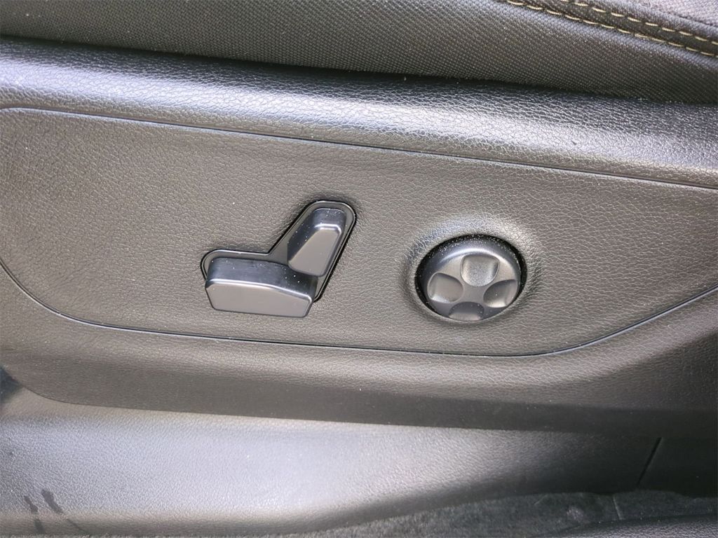 Thumbnail: 2021 RAM 1500 - 24