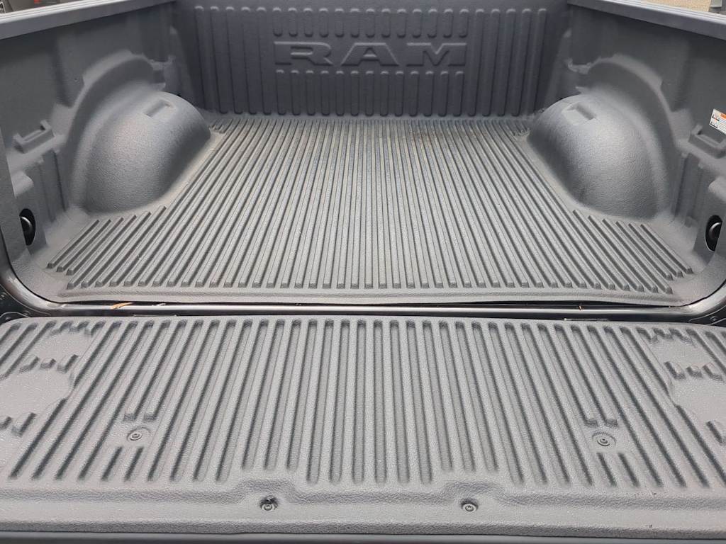 Thumbnail: 2023 RAM 1500 - 16