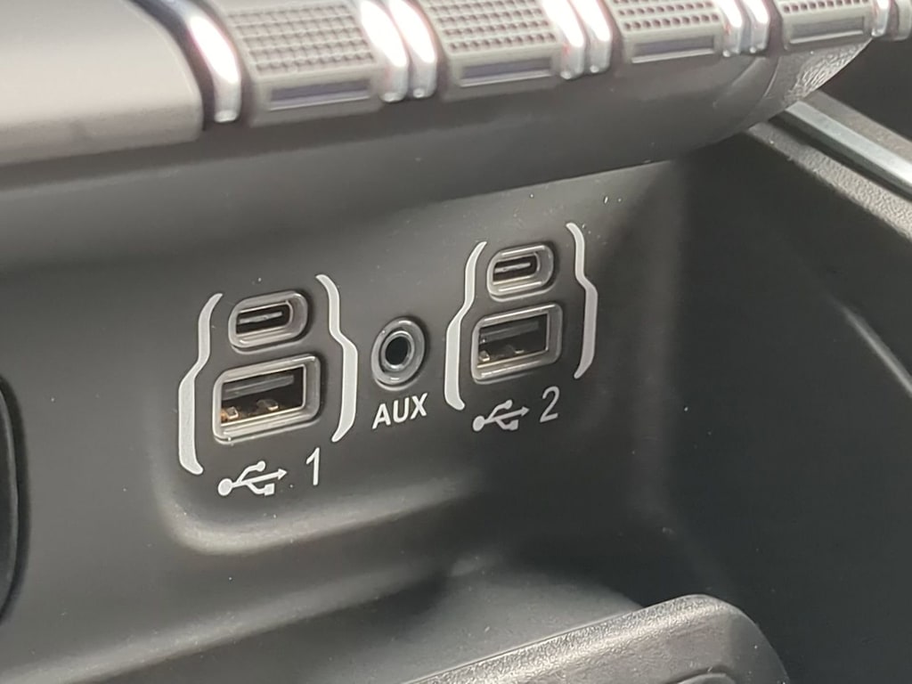 Thumbnail: 2023 RAM 1500 - 32