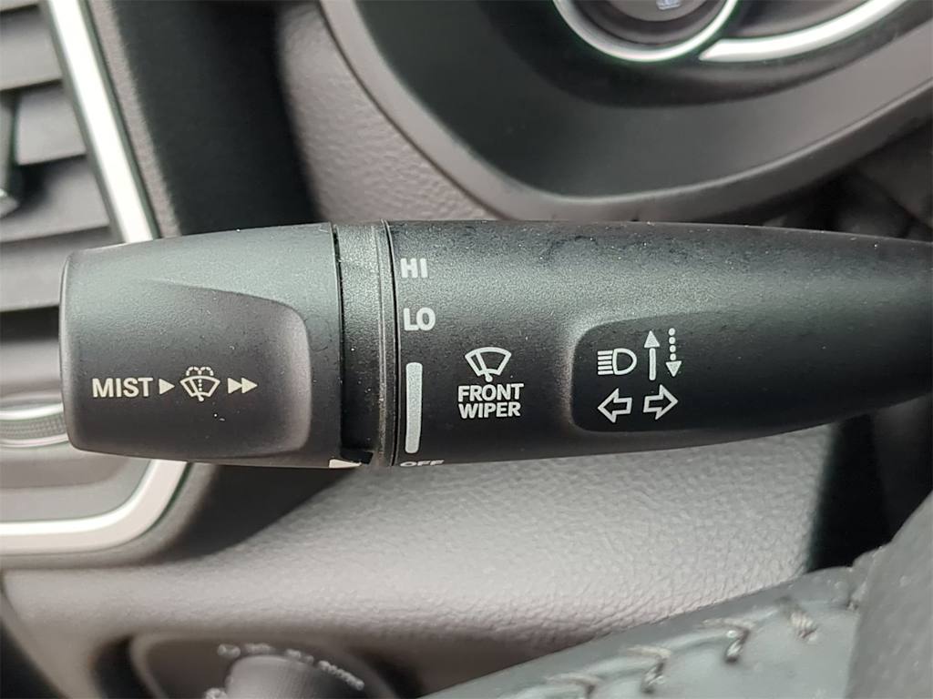 Thumbnail: 2021 RAM 1500 - 40