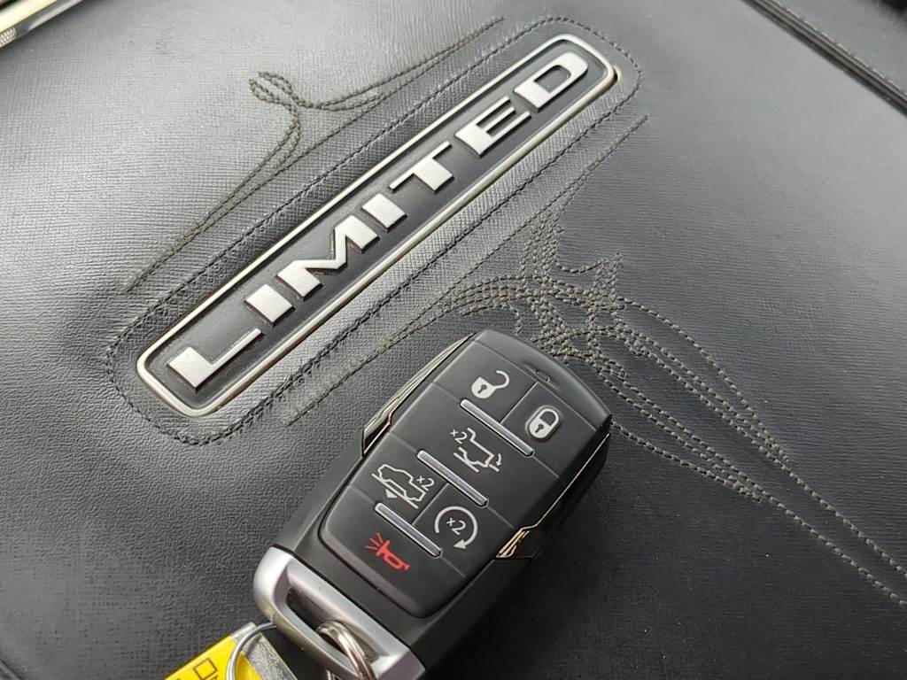 Thumbnail: 2021 RAM 1500 - 17
