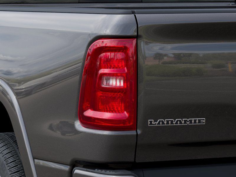 Thumbnail: 2026 RAM 1500 - 17