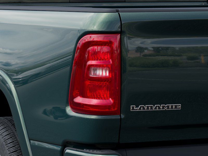 Thumbnail: 2026 RAM 1500 - 17