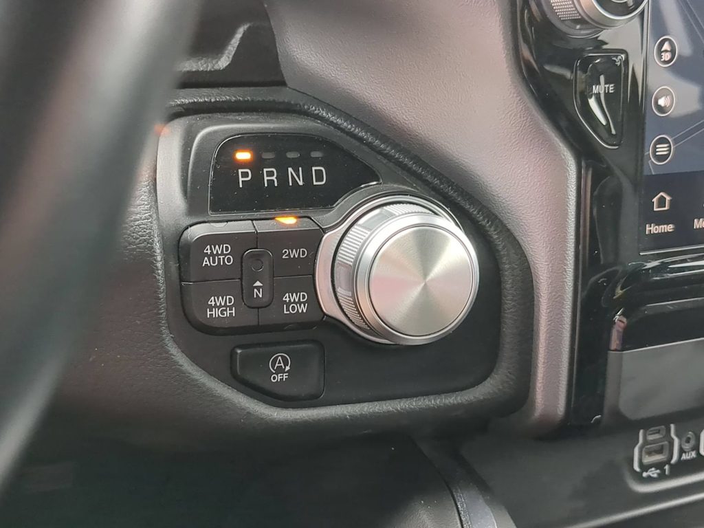 Thumbnail: 2023 RAM 1500 - 32