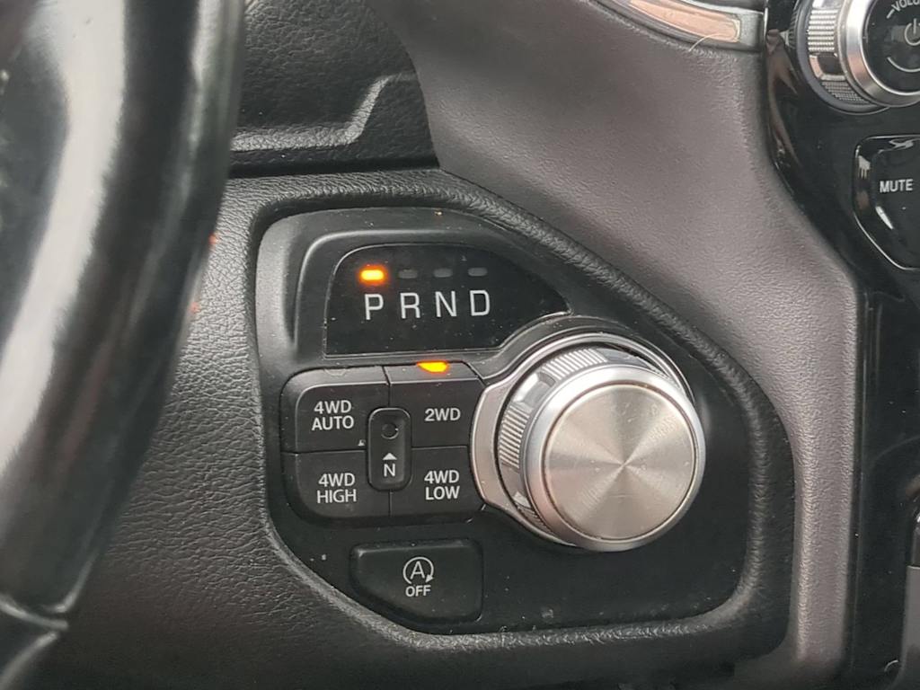 Thumbnail: 2020 RAM 1500 - 32