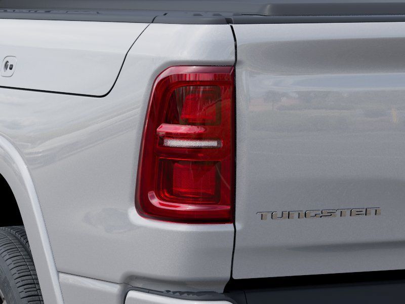 Thumbnail: 2026 RAM 1500 - 17