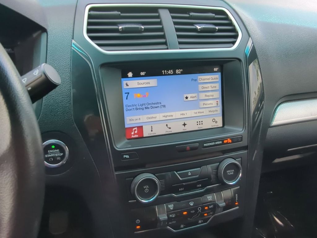 Thumbnail: 2017 Ford Explorer - 13