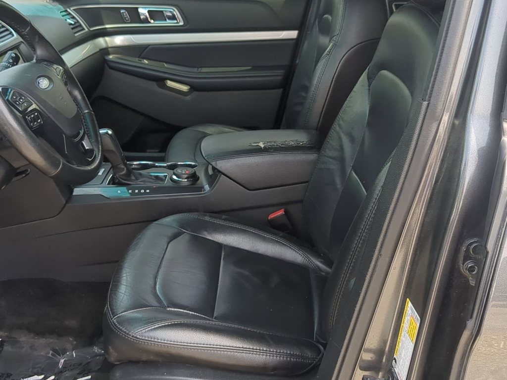 Thumbnail: 2017 Ford Explorer - 9