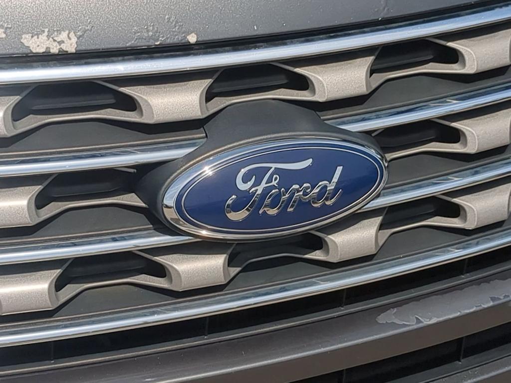 Thumbnail: 2017 Ford Explorer - 22