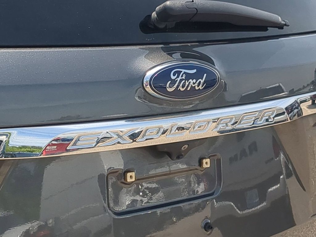 Thumbnail: 2017 Ford Explorer - 23