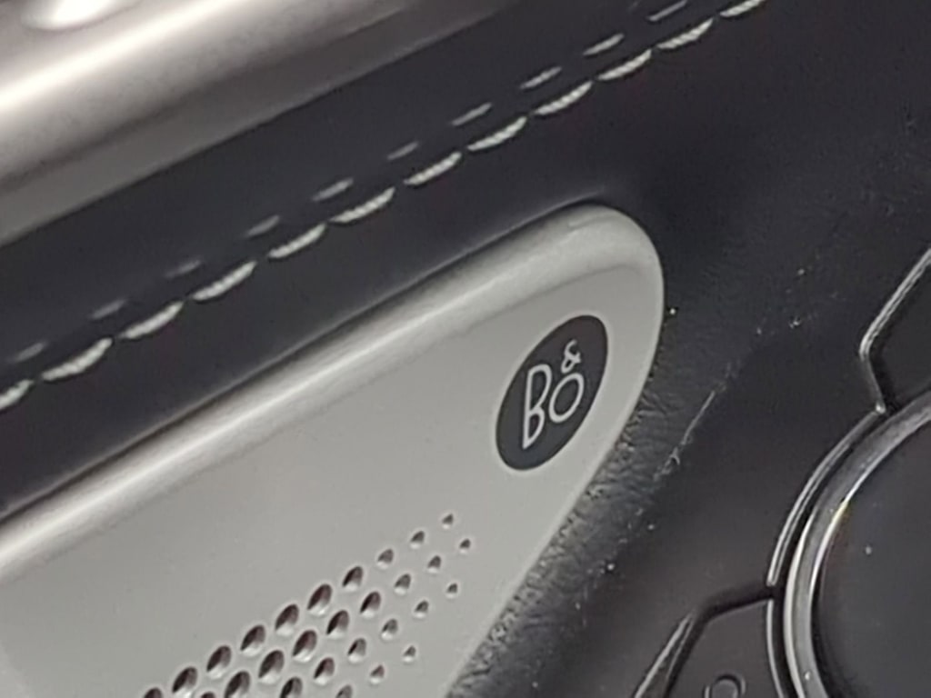 Thumbnail: 2022 Ford Explorer - 30