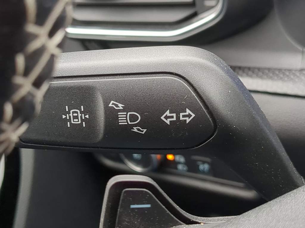 Thumbnail: 2022 Ford Explorer - 29