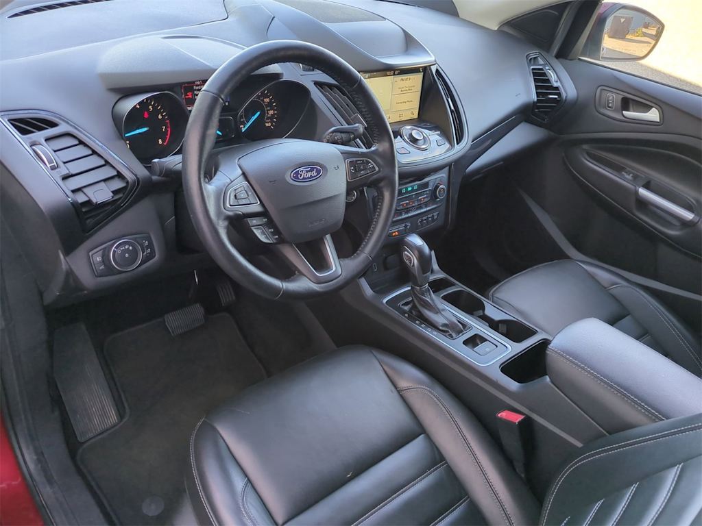 Thumbnail: 2019 Ford Escape - 2