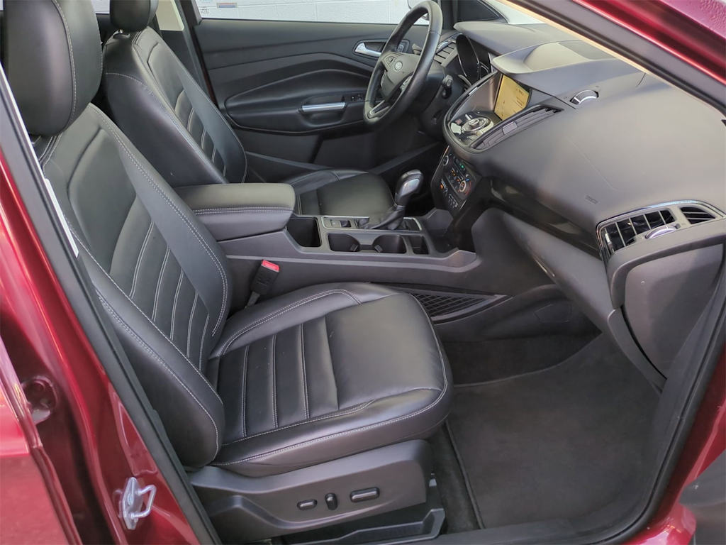 Thumbnail: 2019 Ford Escape - 11