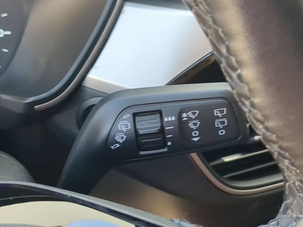 Thumbnail: 2022 Ford Escape - 30