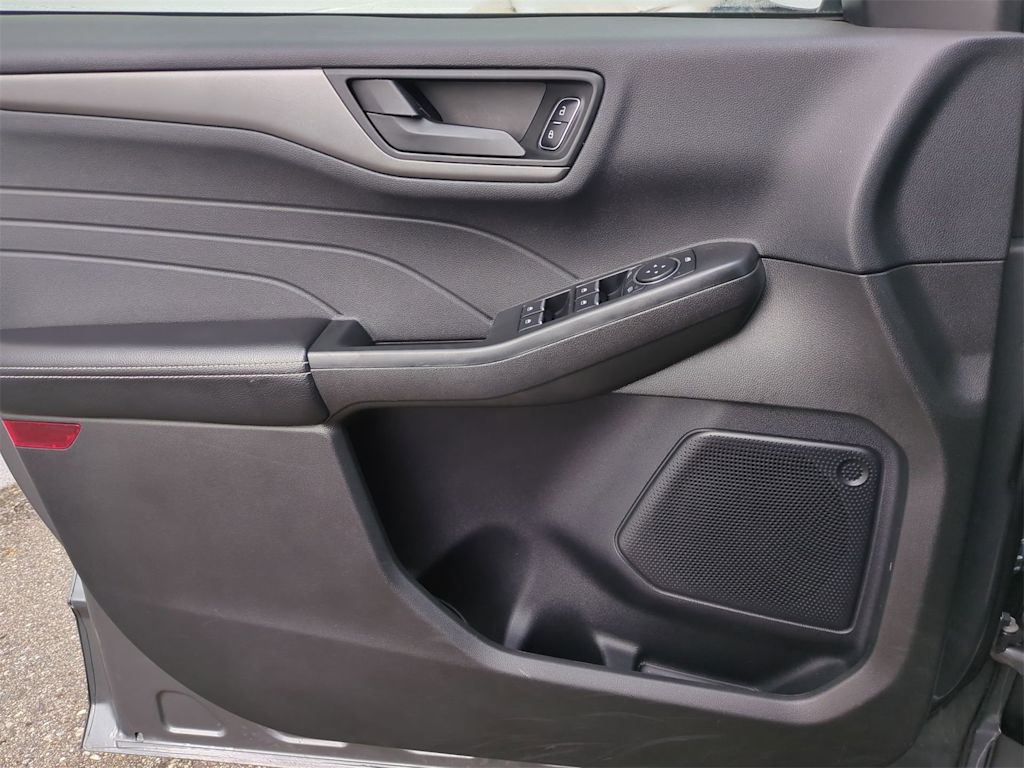 Thumbnail: 2024 Ford Escape - 33