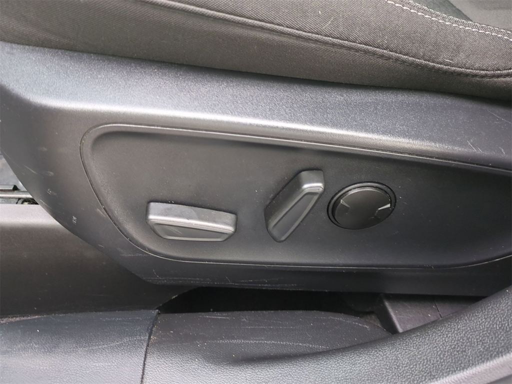 Thumbnail: 2024 Ford Escape - 24