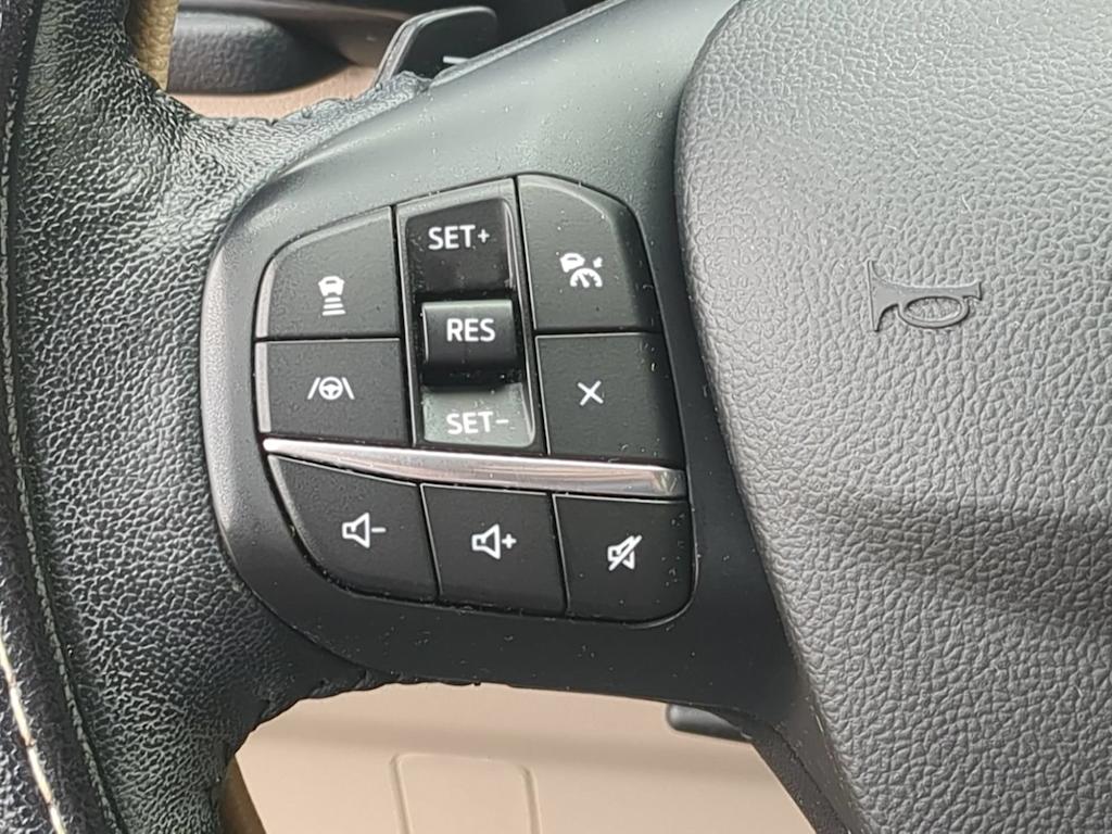 Thumbnail: 2020 Ford Escape - 25