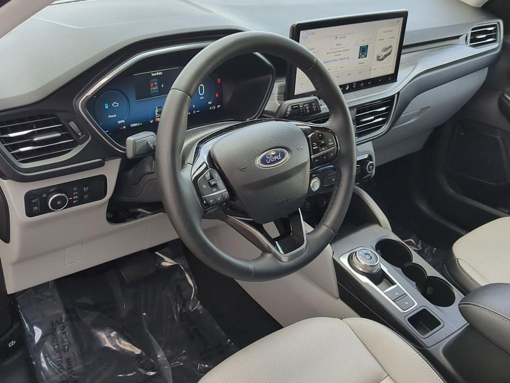Thumbnail: 2023 Ford Escape - 2