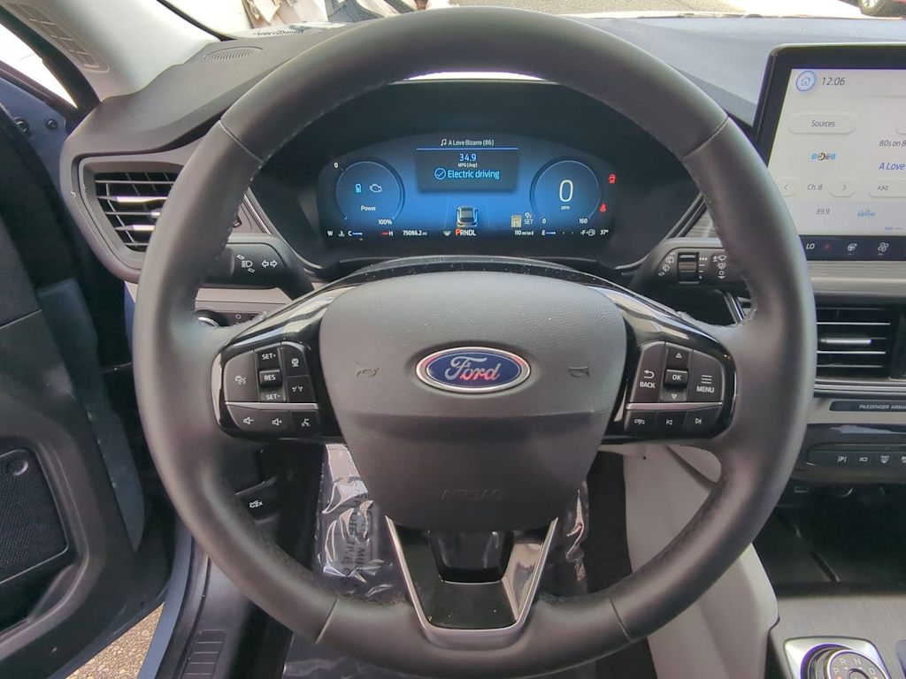Thumbnail: 2023 Ford Escape - 13