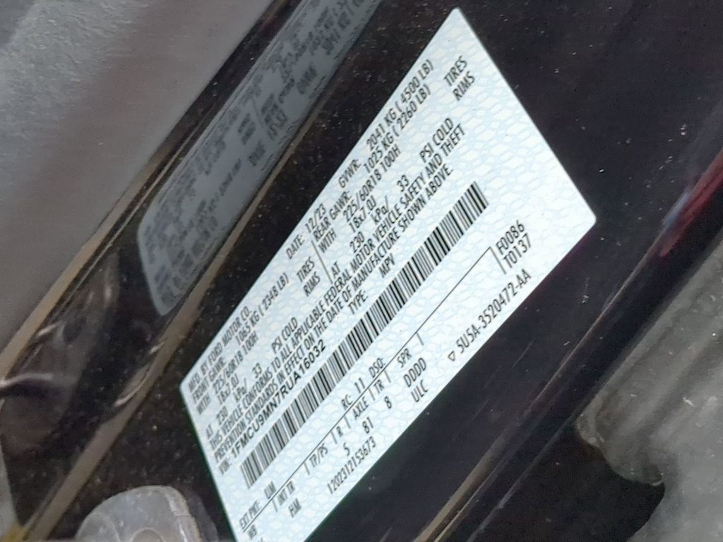 Thumbnail: 2024 Ford Escape - 19